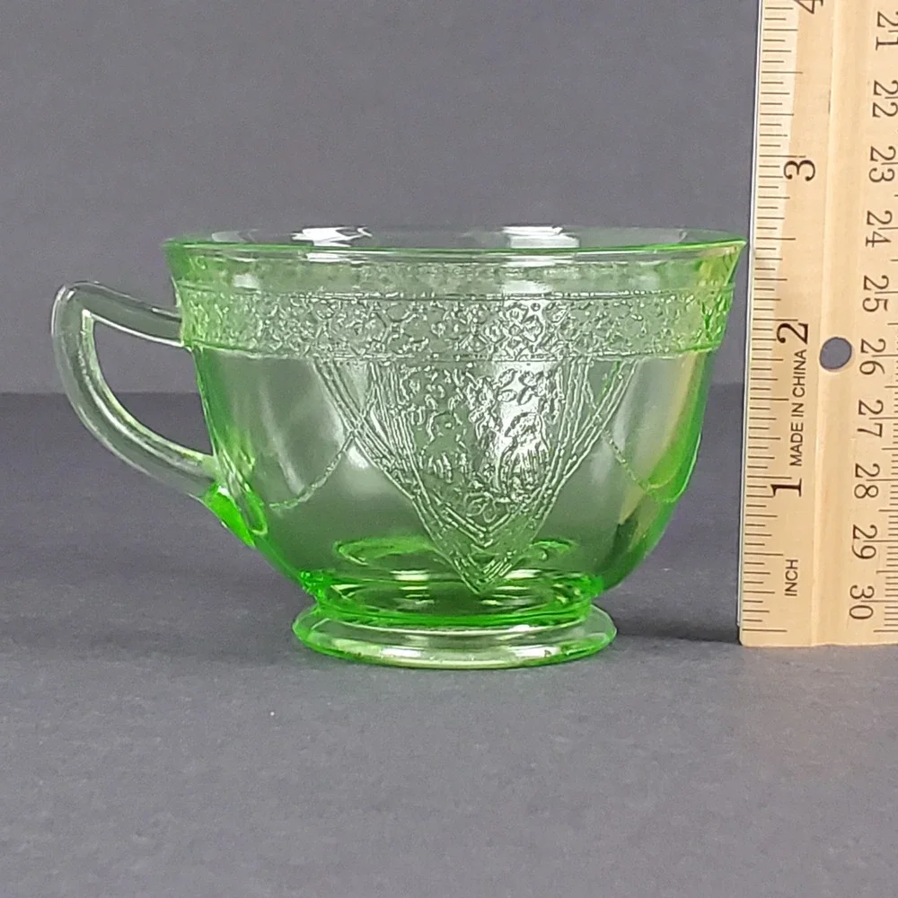 federal glass vintage green